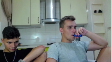 Denhummer  10-08-2021 video princess